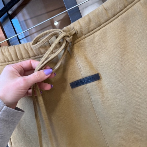 Essentials Fear of God Amber sweatpants joggers khaki pockets fleece unisex - Picture 5 of 8